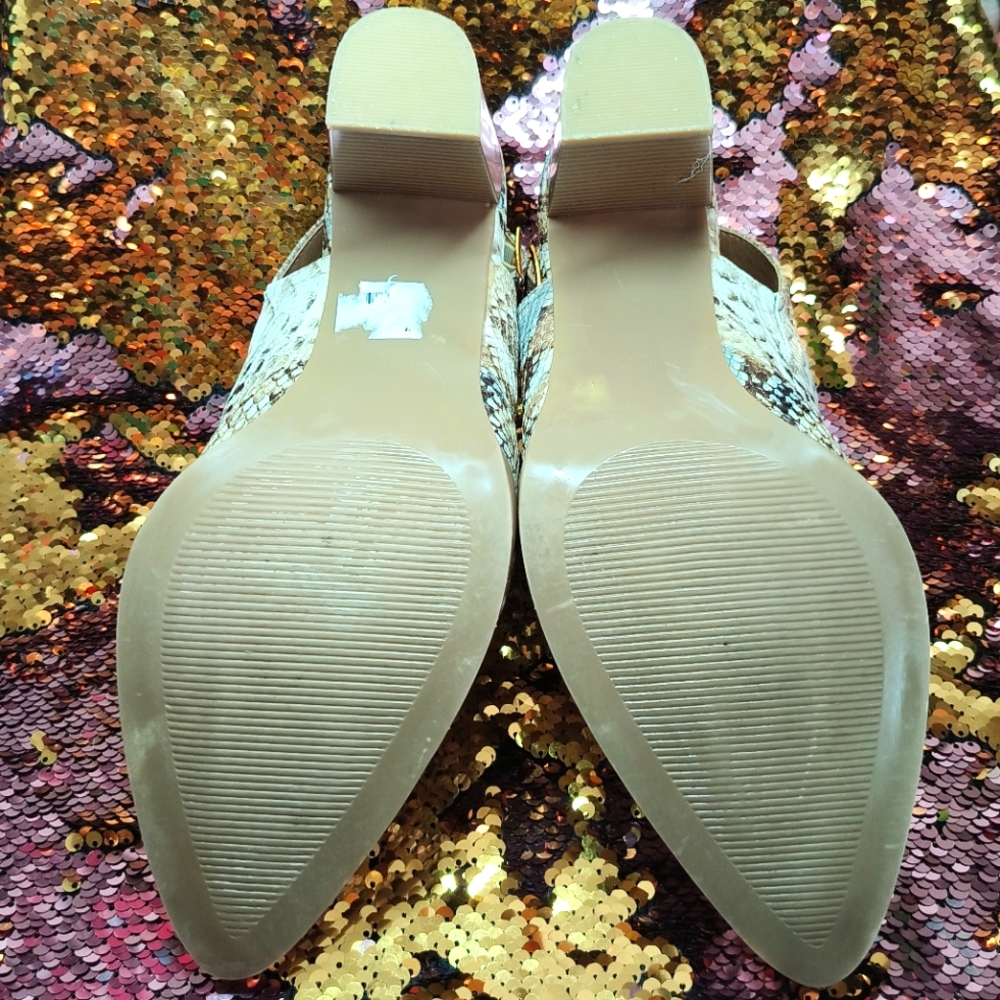 COMFORT est.1946 heel - Picture 6 of 6